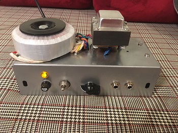 Howchon5F6A tube amp